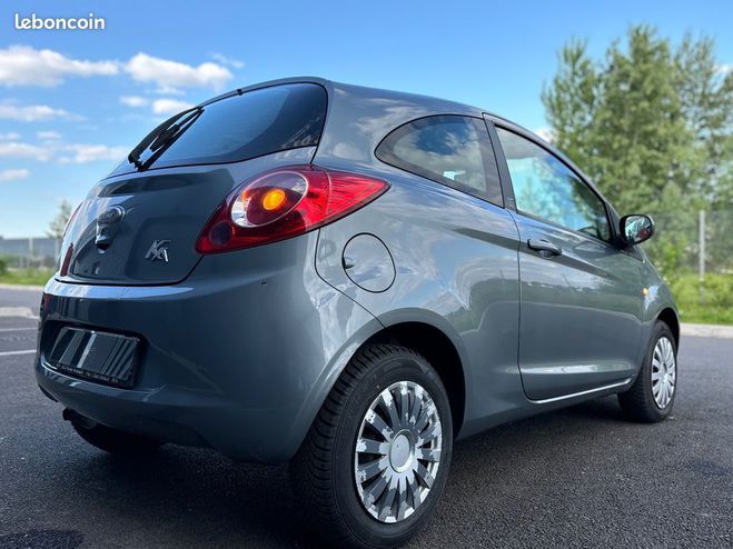 Ford KA 1.2 TITANIUM 69 CH 152819 KMS DOUBLE DES Gris de 2009