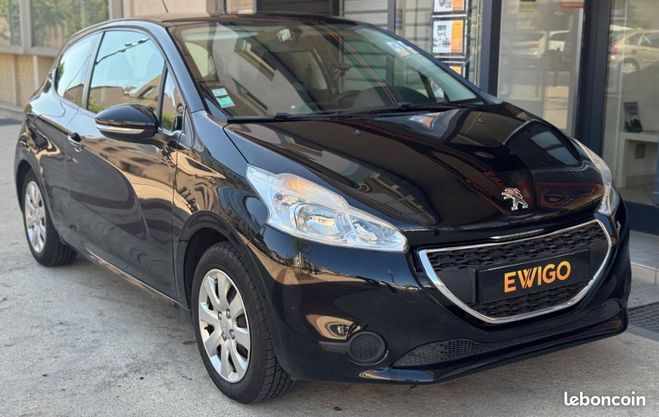 Peugeot 208 GENERATION-I 1.2 VTI 82CH ACTIVE Noir de 2013