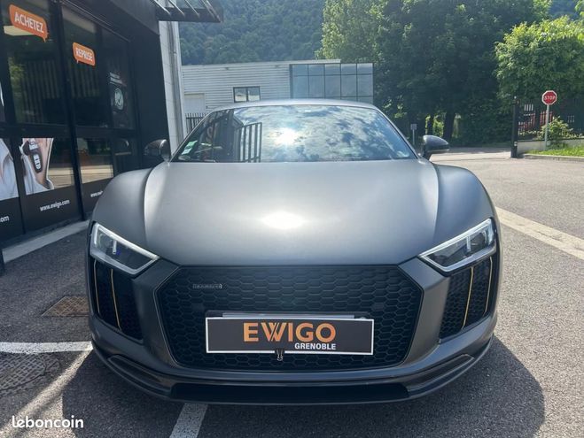Audi R8 V10 PLUS 5.2 FSI 610CH QUATTRO S-TRONIC  Gris de 2015