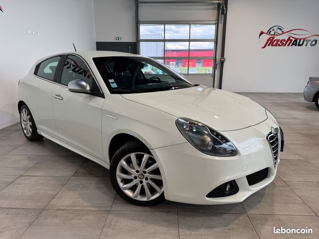 Alfa romeo Giulietta III 2.0 JTDM S&S 140cv-2012 Blanc de 2012