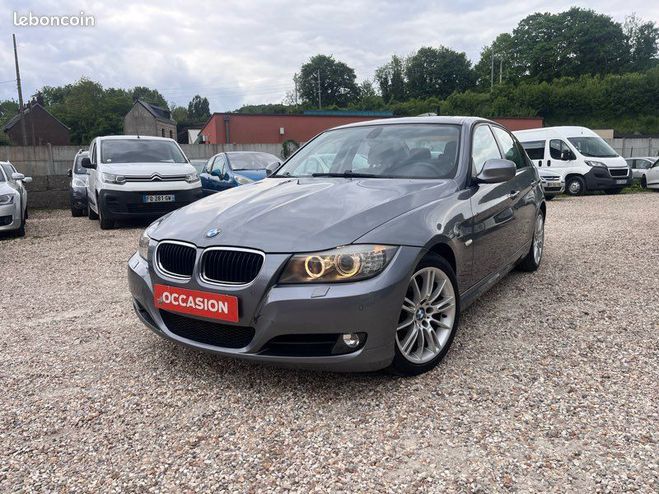 BMW Serie 3 320i E90 2.0 170CH, Toit Ouvrant Gris de 2009
