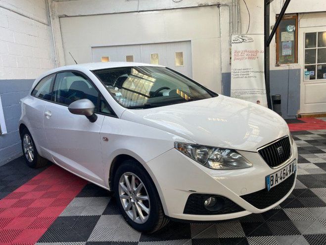 Seat Ibiza SC 1.6 TDI90 FAP STYLE COPA 3P Blanc de 2010