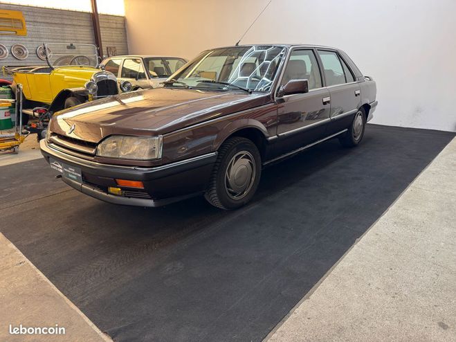 Renault R25 baccara v6 Noir de 1989