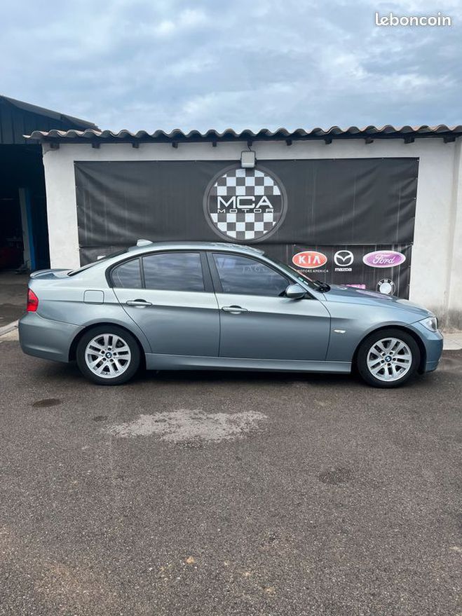 BMW Serie 3 320d Pack luxe Gris de 2005