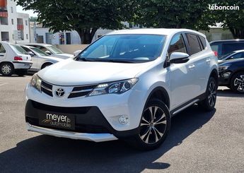  Voir détails -Toyota RAV 4 2.0 d-4d 124 cv white edition à  La Roche-sur-Yon (85)