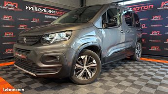  Voir détails -Peugeot Rifter Standard GT Line 1.5 BLUE HDi 130 ch EAT à Cappelle-la-Grande (59)