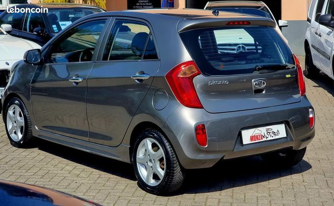 Kia Picanto 1 ERE MAIN i 70 Cv 2012 STYLE 90 000 Km  Gris de 2012