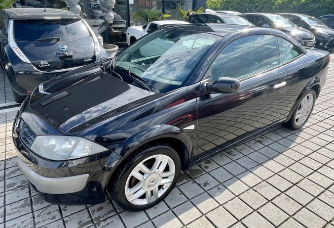 Renault Megane II Coup-Cabriolet 1.9 dCi 1870cm3 120cv Noir Mtallis de 2005