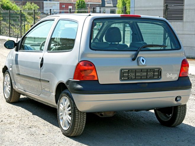 Renault Twingo 1.2i 16S Initiale Gris nacr de 2005
