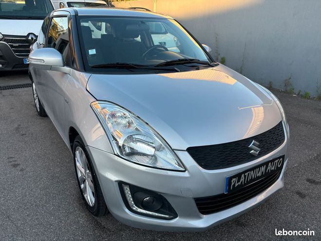 Suzuki Swift III 1.3 DDIS 75 Pack 3P Gris de 2016