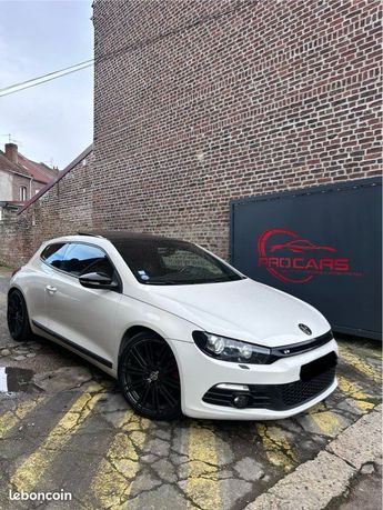  Voir détails -Volkswagen Scirocco SIROCCO 1,4TSI 160Ch à Douai (59)