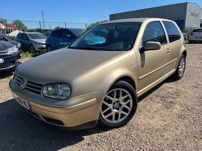 Volkswagen Golf IV 1.9 TDI 130 CARAT * BVA * Or de 2002