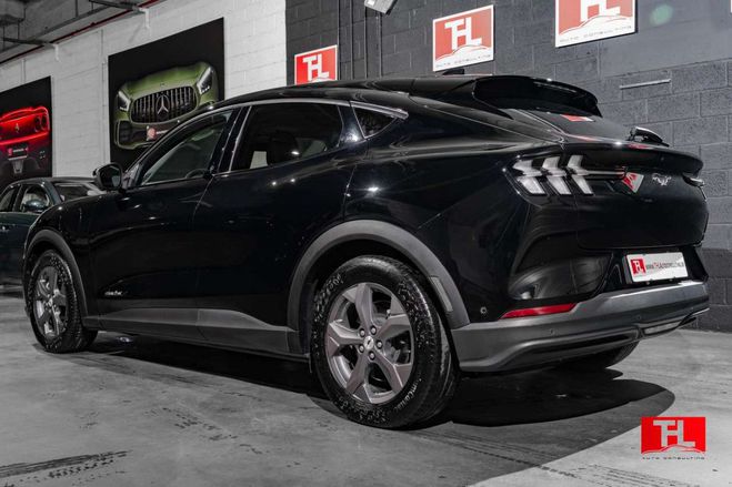 Ford Mustang Mach-E 99 kWh RWD Premium Extended Range Noir Mtallis de 