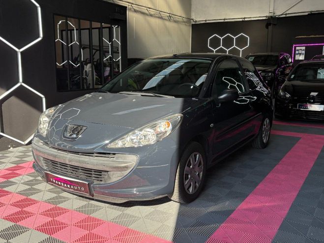 Peugeot 206 206  Urban 1.1 60 ch ~ Climatisation ~ V Gris de 2009
