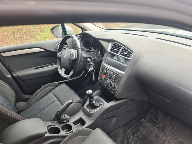 Citroen C4 1.6 16v ATTRACTION CARNET FACTURE Gris de 2012