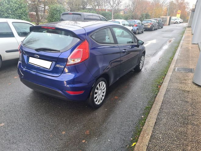 Ford Fiesta TREND 1.3  5990E Bleu de 2015