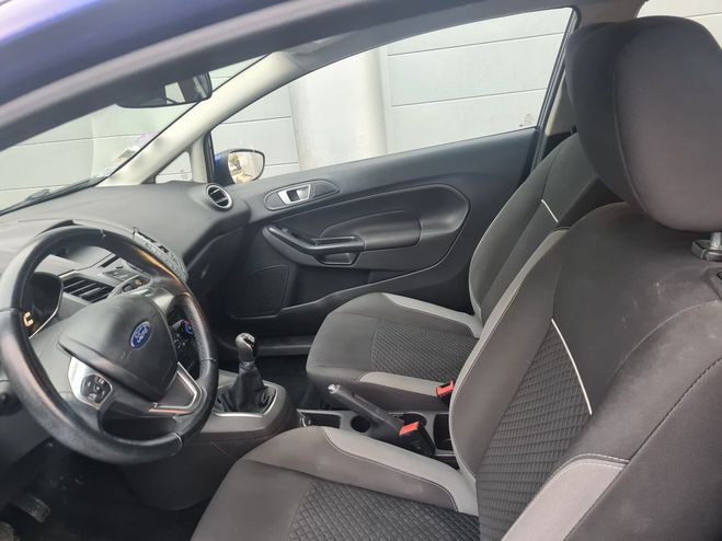 Ford Fiesta TREND 1.3  5990E Bleu de 2015