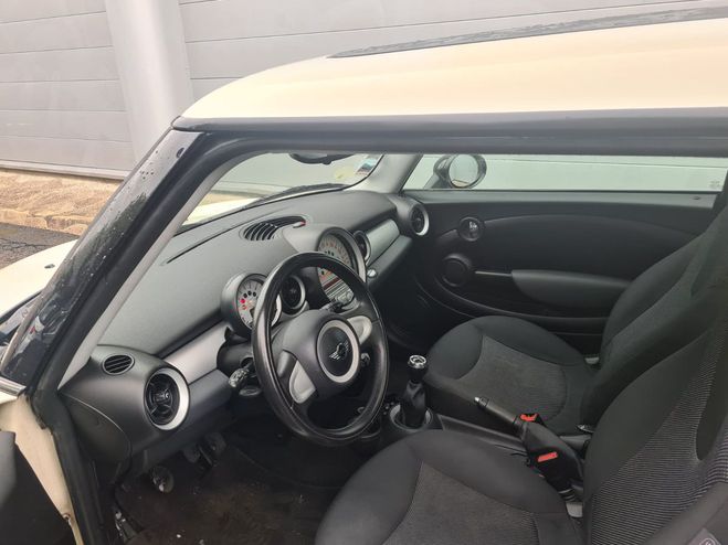 Mini Mini COOPER ONE 1.4 95 CV CRIT 2 Blanc de 2008