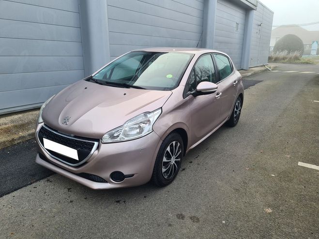 Peugeot 208 1.4 hdi 4 cv busness 6990 Gris de 2013