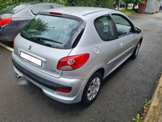 Peugeot 206 1.4 75 CV TRENDY FAIBLE KM HISTOVEHC DIS Gris de 2010