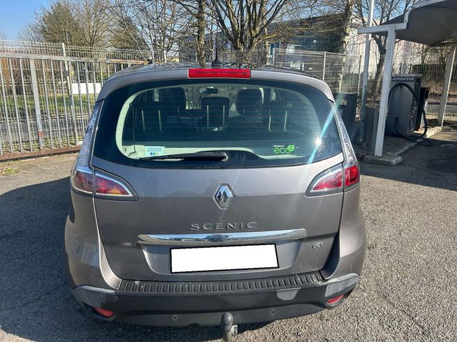 Renault Scenic SCENIC 3 1.5 DCI 110 CV TOMTOM 5 PLACES  Gris anthracite de 2013
