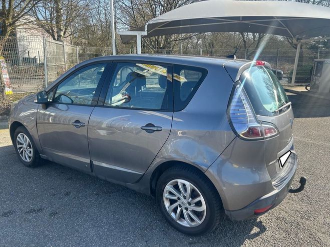 Renault Scenic SCENIC 3 1.5 DCI 110 CV TOMTOM 5 PLACES  Gris anthracite de 2013