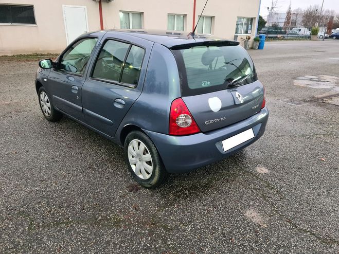 Renault Clio DYNAMIQUE 5 CV IDEAL JEUNE 75 CV CT OK Bleu de 2007