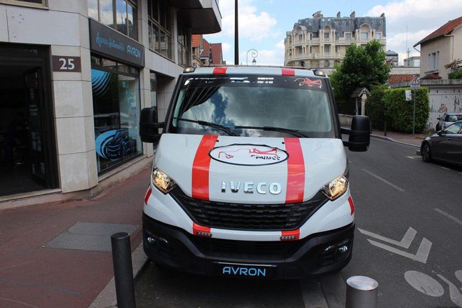 Iveco Daily 35S16 2.3 MJET 156 CV depanneuse Blanc Verni de 2022