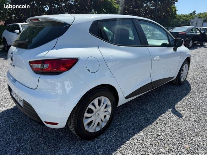 Renault Clio IV 1.5 DCI 75 ENERGY AIR MEDIANAV 1 ERE  Blanc de 2018