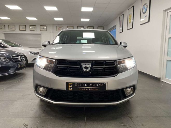 Dacia Sandero 1.5 dCi Laurate AUTO 1erMAIN- ETAT NEUF Argent Mtallis de 