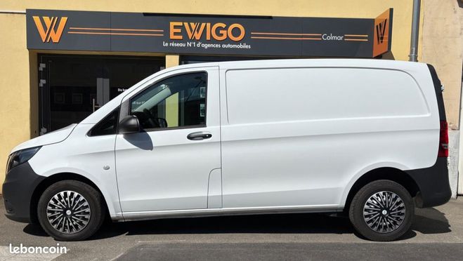 Mercedes Vito VU FOURGON L2 H1 FG 1.7 110 CDI CP FIRST Blanc de 2021