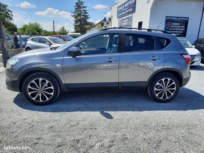 Nissan Qashqai Teckna 216800KMS KIT DISTRIBUTION NEUF E Gris de 2013