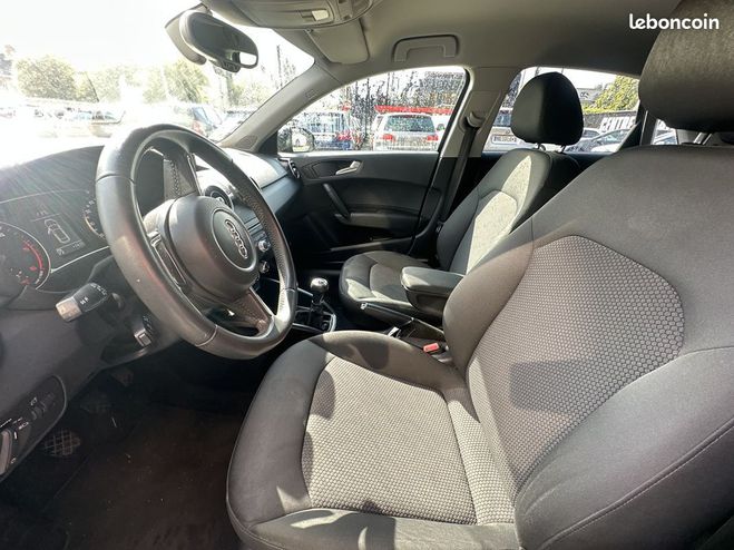 Audi A1 Sportback 1.6 TDI 90CH FAP URBAN 5 PLACE Noir de 2013