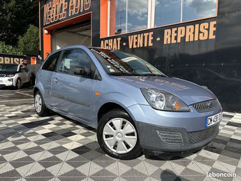  Voir détails -Ford Fiesta 1.3 70CH SENSO 5P à Morsang-sur-Orge (91)