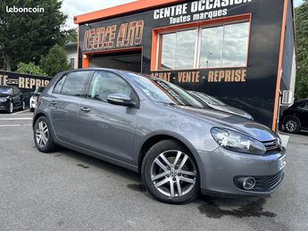  Voir détails -Volkswagen Golf VI 2.0 TDI 110CH FAP CONFORTLINE 5P à Morsang-sur-Orge (91)