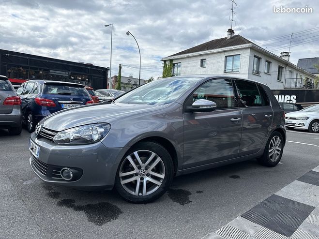 Volkswagen Golf VI 2.0 TDI 110CH FAP CONFORTLINE 5P Gris de 2009