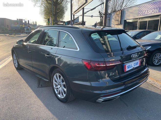 Audi A4 Avant 35 tdi 163ch business line s-troni Gris de 2022