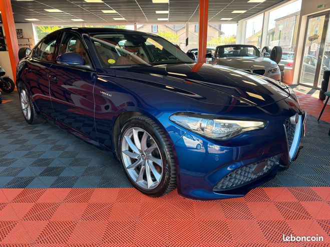 Alfa romeo Giulia Q4 PACK VELOCE 2.0D AT-8 210 cv Garantie  de 2017
