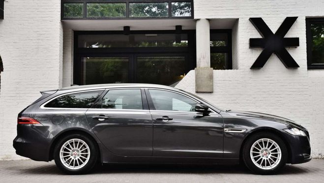 Jaguar XF Sportbrake 2.0 D E-Performance Noir de 