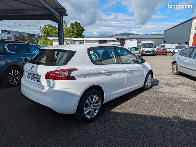 Peugeot 308 1.5 blue hdi 130 eat8 active business Blanc de 2019