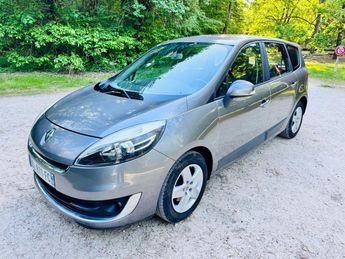  Voir détails -Renault Grand Scenic 1.5 DCI - 8V TURBO à Montfermeil (93)