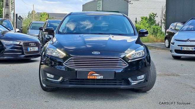 Ford Focus 1.0 ECOBOOST - 125 CV TITANIUM Noir Mtallis de 2017