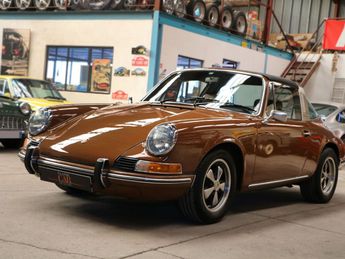  Voir détails -Porsche 911 2.4 TE Targa 