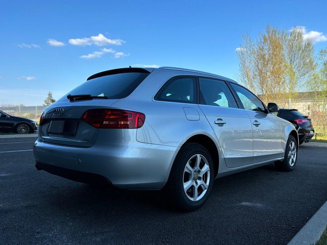 Audi A4 AVANT 1.8 ATTRACTION 160 CH Gris Mtallis de 2008
