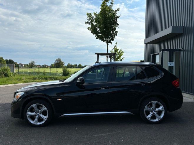 BMW X1 18 I SDRIVE 150CH LUXE - TOIT OUVRANT ?  Noir Mtallis de 2010