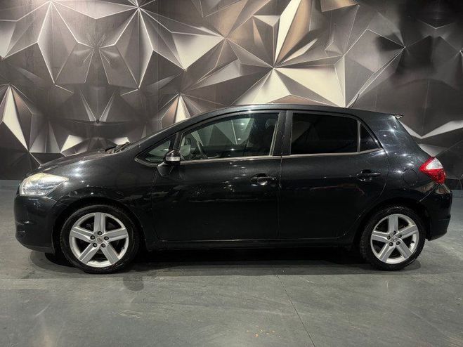 Toyota Auris 126 D-4D FAP DYNAMIC 5P Noir de 2010