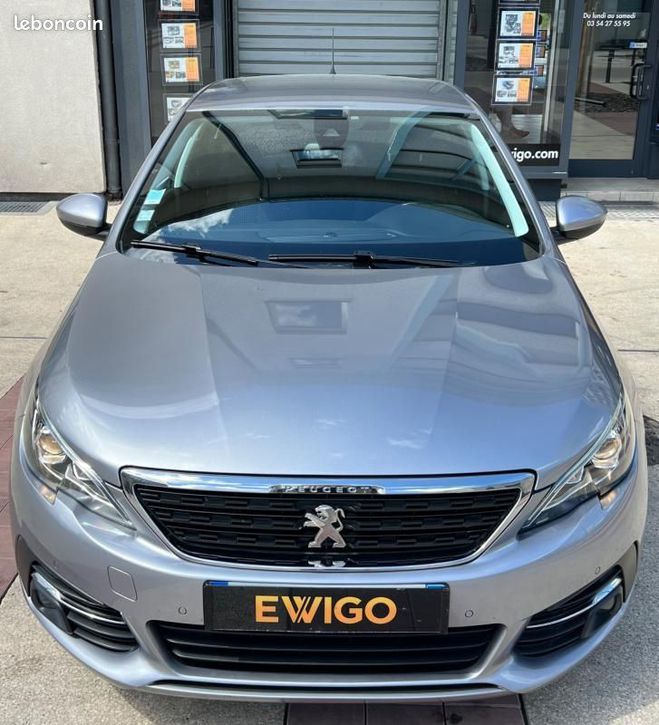 Peugeot 308 1.5 BLUEHDI 130 ALLURE EAT6 GPS-RADARS A Gris de 2019