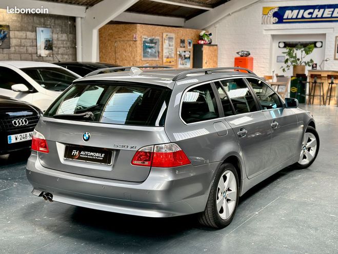 BMW Serie 5 Touring 530xi 3.0L 258 ch Premire main  Gris de 2005