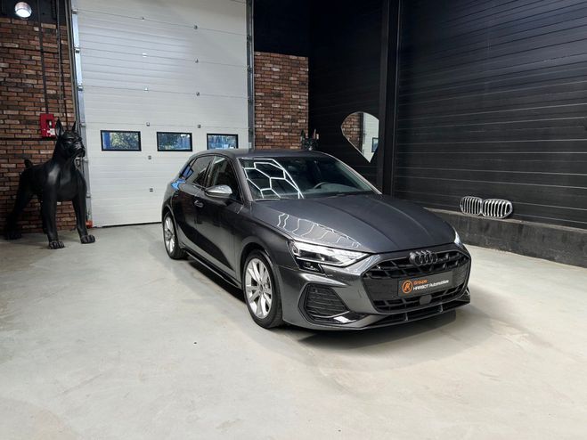 Audi A3 Sportback S-LINE 30 TFSI Mild Hybrid 110 Gris de 2024