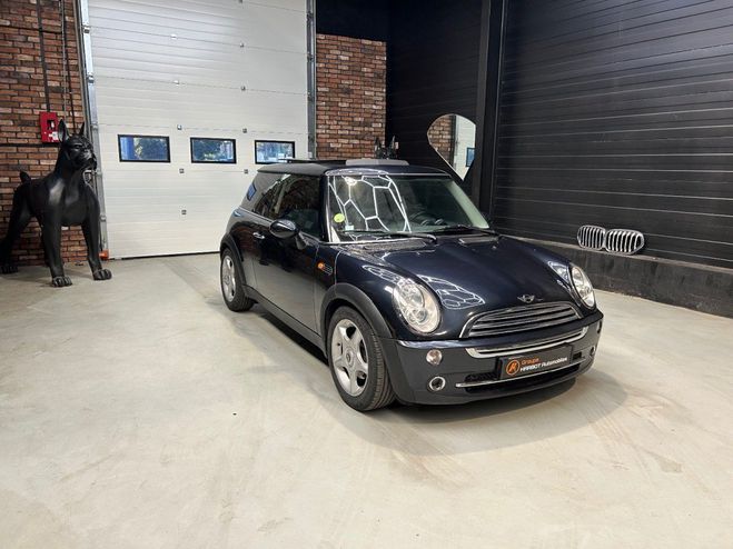 Mini One 1.6i - 115 cv Cooper CVT - TOIT OUVRANT Noir de 2005